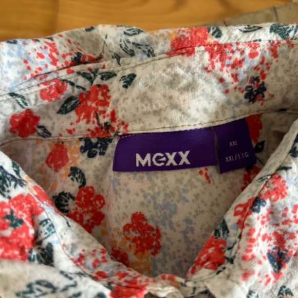 Flower print girl’s blouse - Picture 4 of 5